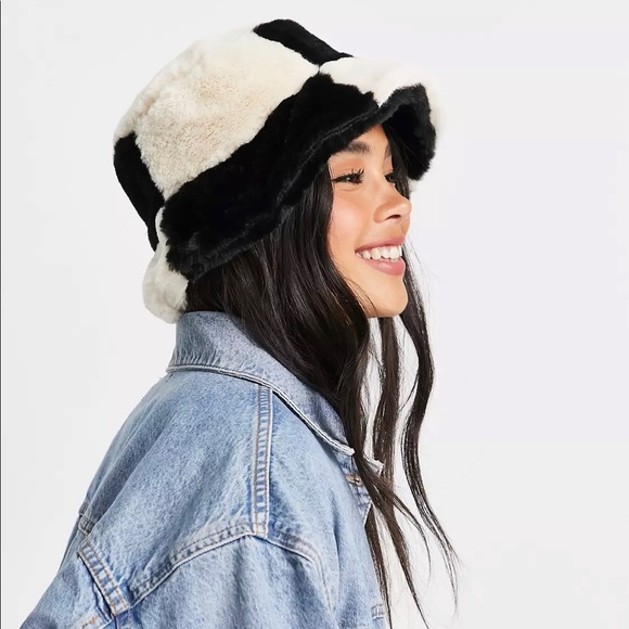 ASOS Color block bucket hat - Picture 1 of 4